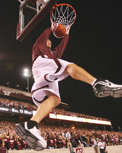 International Draft: Ficha de Antanas Kavaliauskas (2.08/84/P)