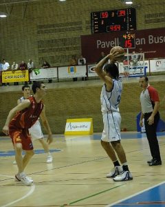 Joan Jordi Vall-Llobera también renueva por el CB Prat