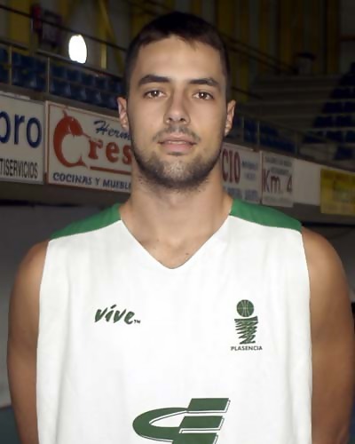 El ex-ACB Álvaro Palacios refuerza al Rayet Guadalajara