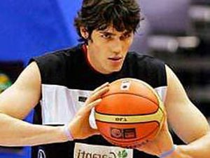 Ersan Ilyasova, primer fichaje del AXA Barcelona