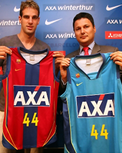 El AXA Barcelona estrena camiseta y nuevo logo
