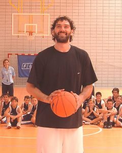 La FEB se pronuncia sobre la reclamación de Raptors a Mutua Madrileña por lesión de Garbajosa