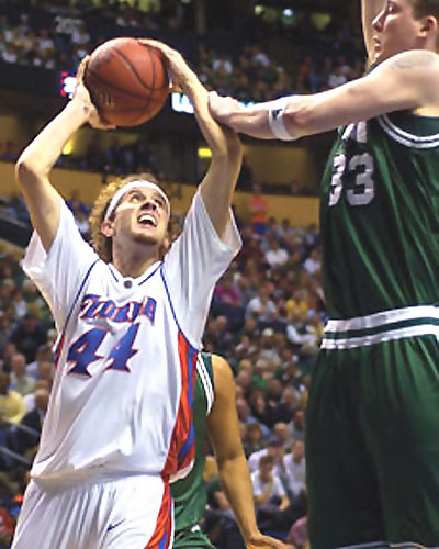 Matt Walsh será la metralleta que complete la plantilla del Ricoh y Rafa Martínez se queda