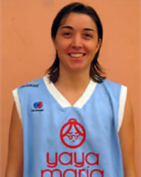 Paz López jugadora del Yaya María Breogán, premiada por la Federación Gallega