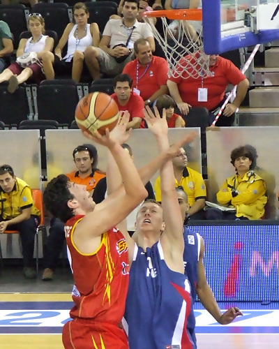 La ex promesa del Blancos de Rueda, Sergio de la Fuente, recala en el Lan Mobel ISB