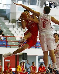 David Jelinek, Pere Tomàs y Christian Eyenga jugarán en el CB Prat Joventut como jóvenes vinculados del DKV