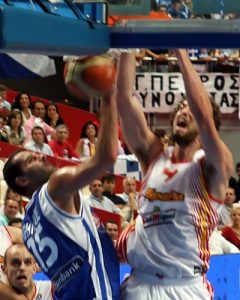 Sergio Colina ha sido el campeón de campeones en la Adecco CyberLEB