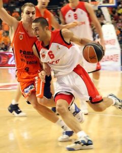 SB va a por Javi Rodríguez