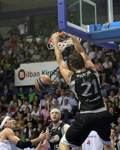 Rancik completa el juego interior de Estudiantes