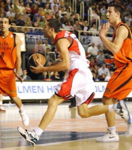 Assignia Manresa: Javi Rodríguez, oficial