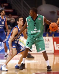Rasheed Brokenborough nuevo jugador del Plus Pujol LLeida