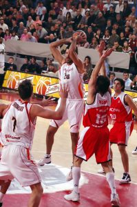 Erik Daniels sustituye a Drobnjak en el Akasvayu Girona