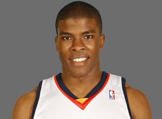 Azubuike, la NBA para salvar una familia