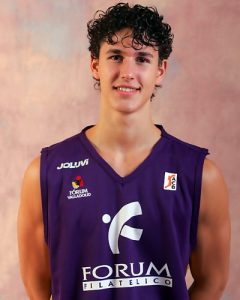 Plasencia completa la plantilla con San Miguel, Ward, Salsón y Joseph