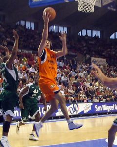 Rigaudeau se queda en Valencia