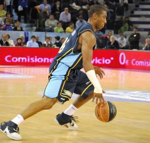 Jayson Granger impresiona a los ‘scouts’ en el Adidas Nations Basketball