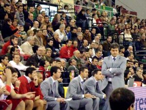 Valdeolmillos abandona el CeBé y Nacho Martín, 3 años más