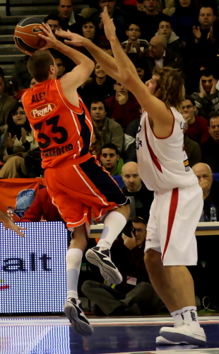 Álex Urtasun, a León: mucho más que un fichaje