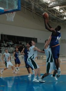 Mamadou Samb juró la Constitución y ya es español