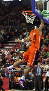 El CAI oficializa el fichaje de Garcés