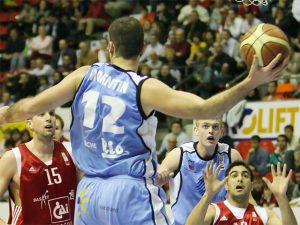 Roberto Morentin se incorpora a Melilla Baloncesto