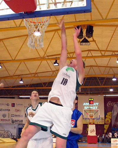 Maxim Cheburov podrá debutar en competición oficial con Axarquía