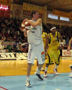 La promesa lituana Vilmantas Dilys no jugará finalmente en España