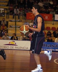 Juanpe García vuelve a Palencia mientras que Jan Orfila es el primer fichaje de LOBE Huesca