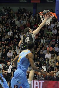 Otra vuelta de tuerca al culebrón Huertas: Bilbao Basket y Joventut acuerdan su cesión, mientras la Fortitudo anuncia su fichaje