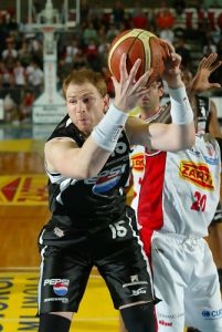 Elgrace Wilborn y Chris Heinrich, los últimos en llegar a la LEB Oro