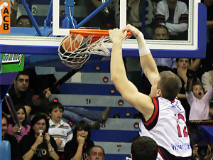 Continúa el vía crucis particular de un iurbentia Bilbao Basket mermado