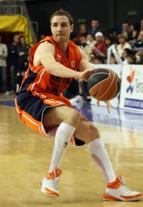 Alex Urtasun llega al Bruesa de Pablo Laso