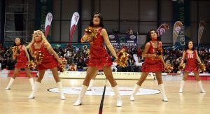 Blogs: Las Dream Cheers hacen las delicias del público en Vilagarcía y de los lectores de Solobasket