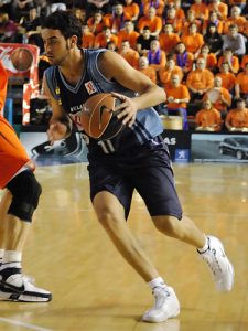 El Kalise Gran Canaria renuncia a Roberto Guerra, que jugará en el CAI