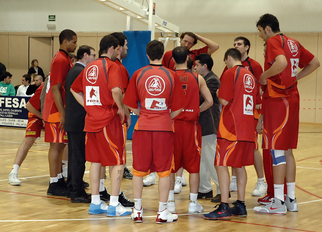 Xavi García volverá a dirigir a Vic la próxima temporada