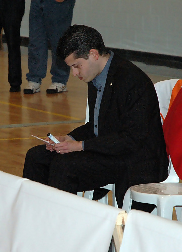 Xavi García: me indujeron para que dimitiera. Adepal responde