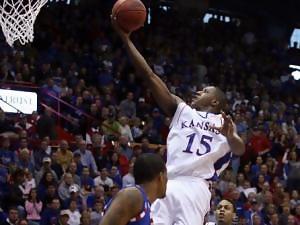 Kansas, campeón del Torneo Final NCAA con Chalmers como héroe