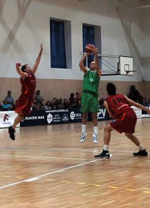 Ourense se lanza al mercado y define su plantilla con cuatro nuevos fichajes