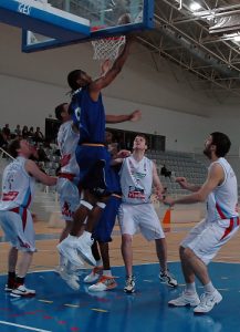 Alexis Montás, poderío en la pintura para el Fundación Adepal Alcázar