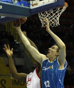 Moerman, Mirotic y Tomic, protagonistas. Balvin, sorpresa