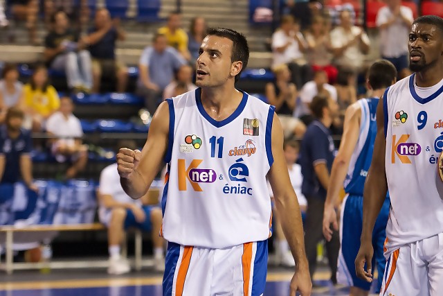 Ruiz de Galarreta renueva por dos temporada con el KNET