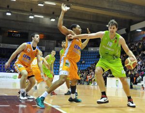 Starosta no seguirá en Planasa Navarra; ¿un MVP con rumbo a ACB?