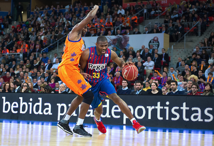 Pete Mickeal, baja para lo que resta de temporada