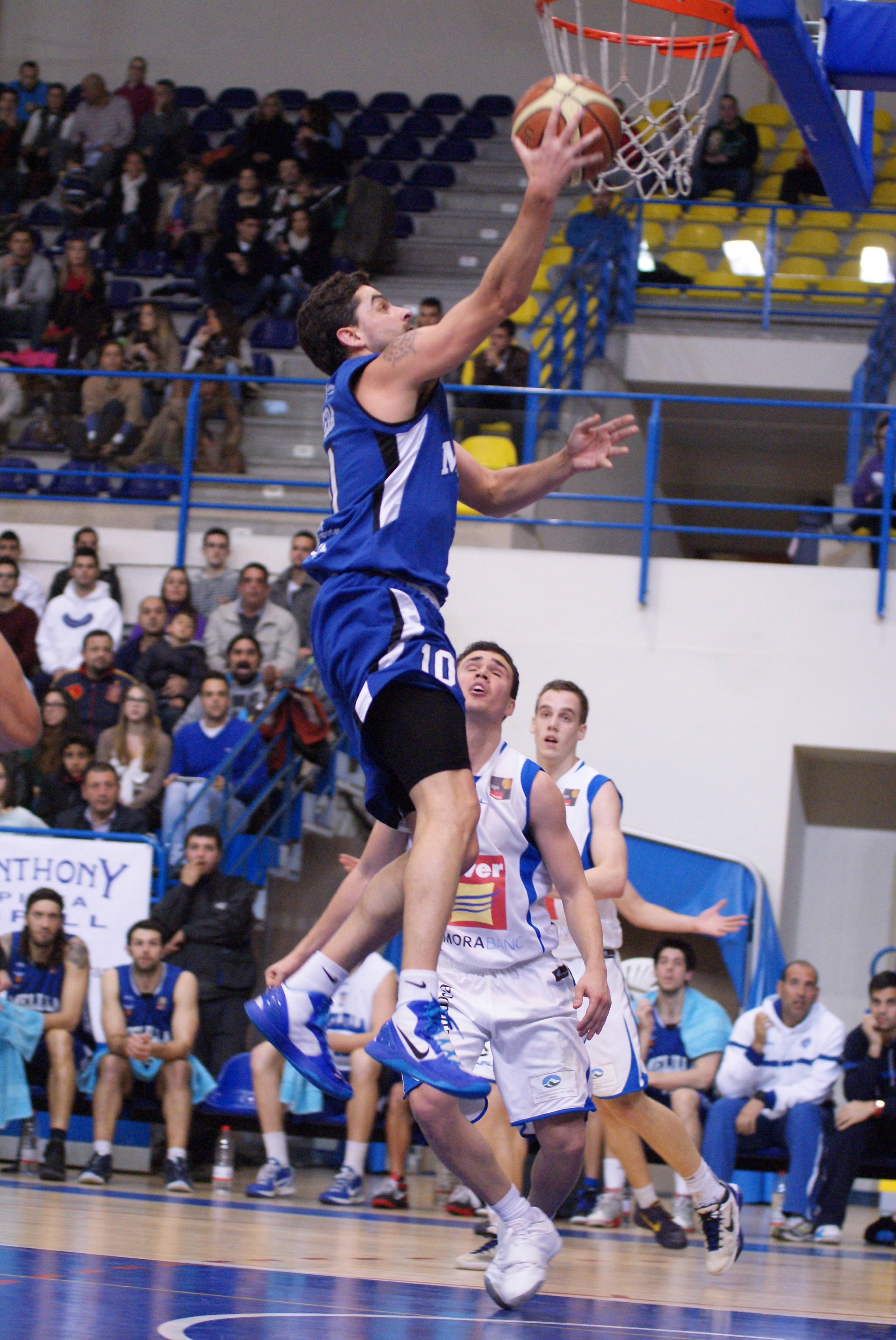 Adecco Oro J17 (I): Andorra más líder, Melilla más colista. Otegui y Fornas asaltan Lleida