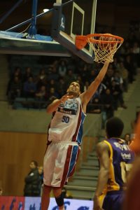 Blusens Monbus, con Mejri y Kendall estelares, arrolla a BdR Valladolid y acaricia ya la Copa y la permanencia (89-56)