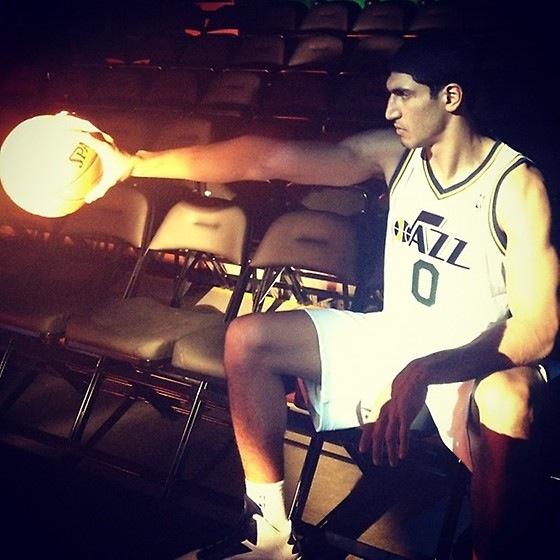 Partido de ensueño para Kanter (23+22); Nuggets presentan candidatura al anillo