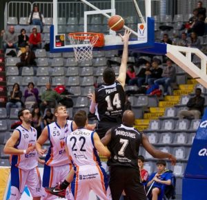Andorra no falla; Burgos le persigue. Pierre Oriola, MVP en el gran triunfo de Lleida