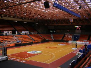 Burgos presenta la ampliación de su pabellón; Lucentum, casi desahuciado