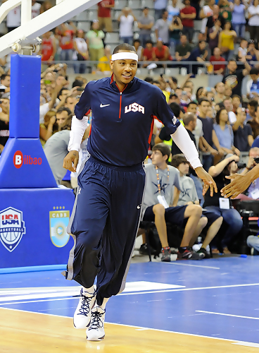 50 para Melo; triple doble de Kobe y gran partido de los Lakers en homenaje a Shaq