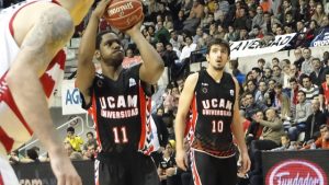 Joe Ragland, bye Murcia para defender los colores de Lenovo Cantú en Playoff de la LEGA